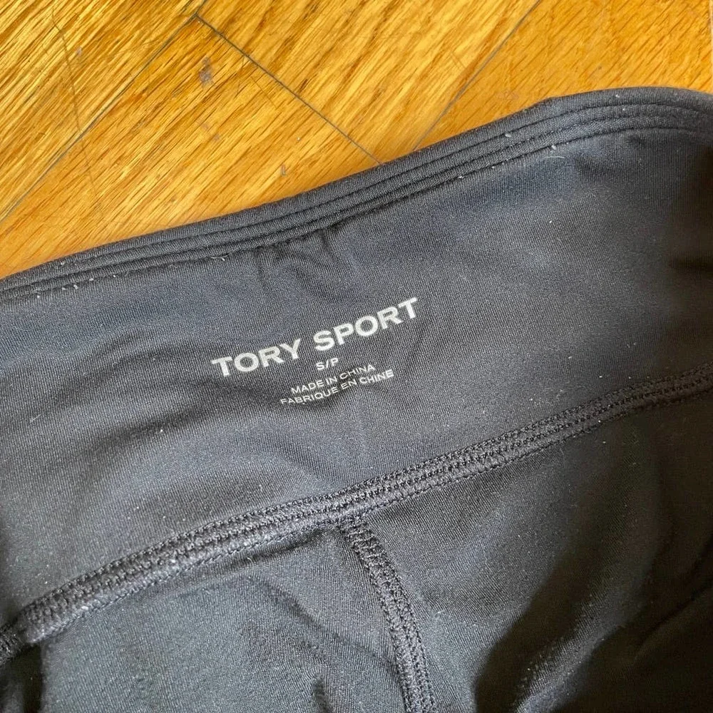 Bundle of 2 Tory Sport High Rise Chevron Weightless Leggings Black & Navy Sz S - Picture 4 of 7